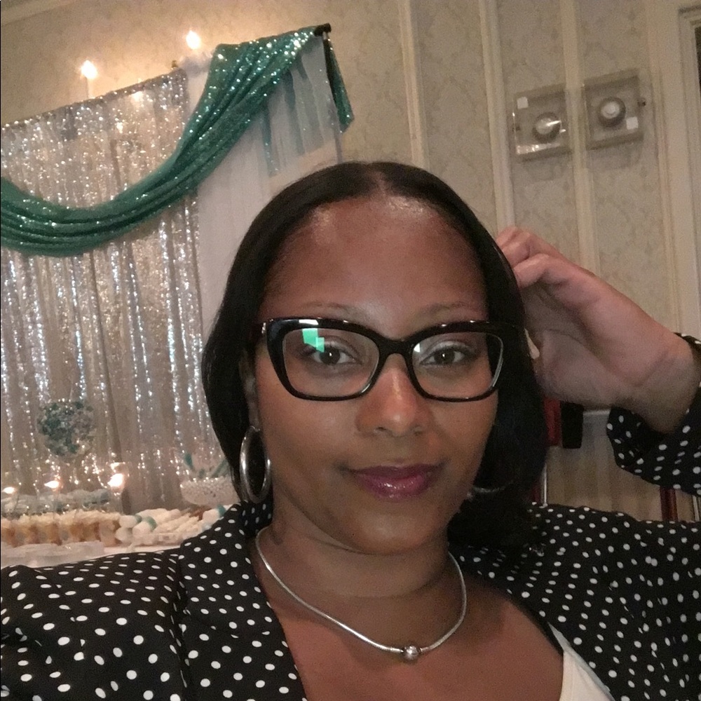 Meet your Posher, Erica